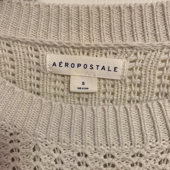 women’s Aéropostale striped sweater - Picture 2 of 3